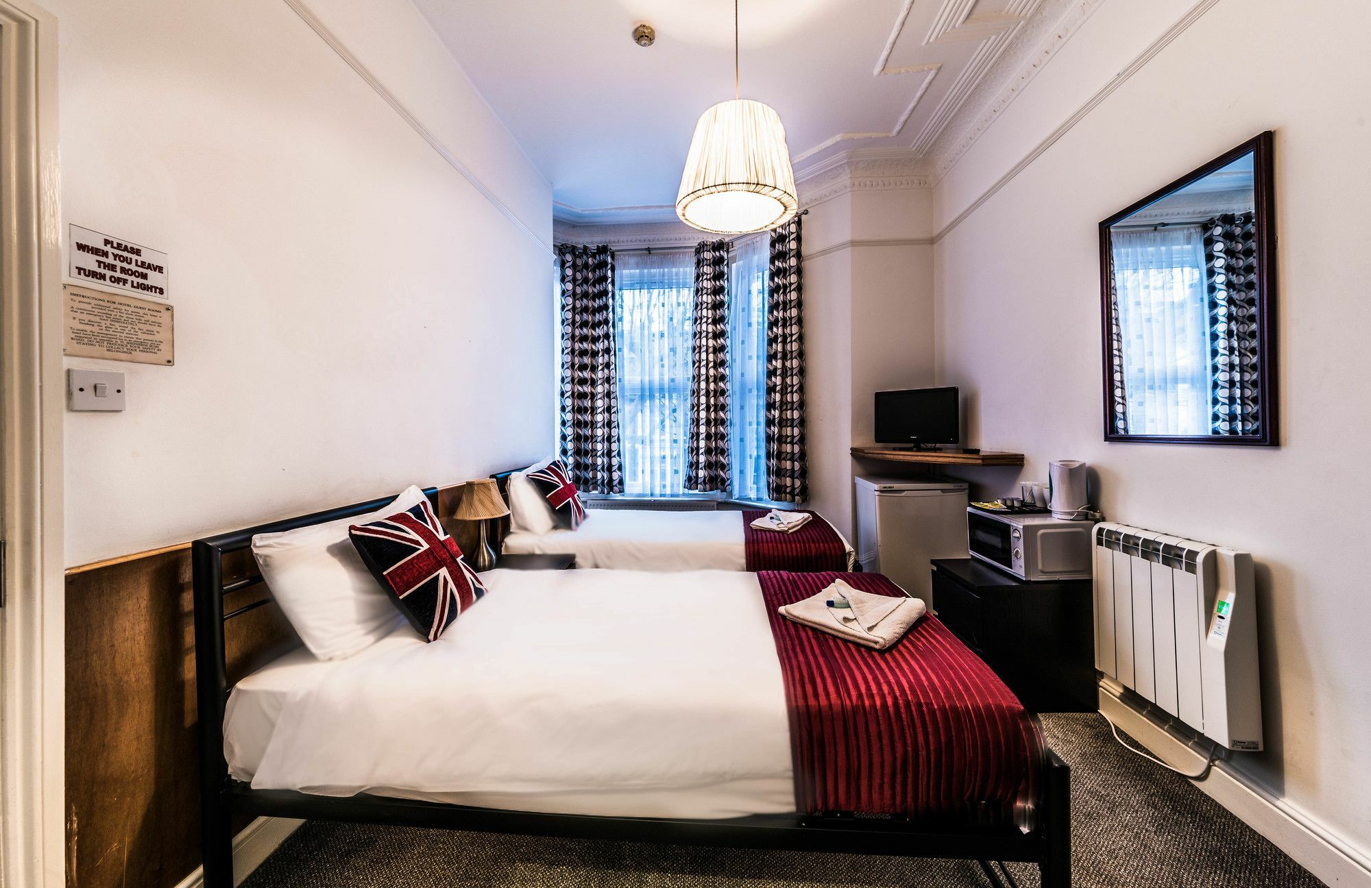 Hellenic Hotel By Saba Лондон Экстерьер фото