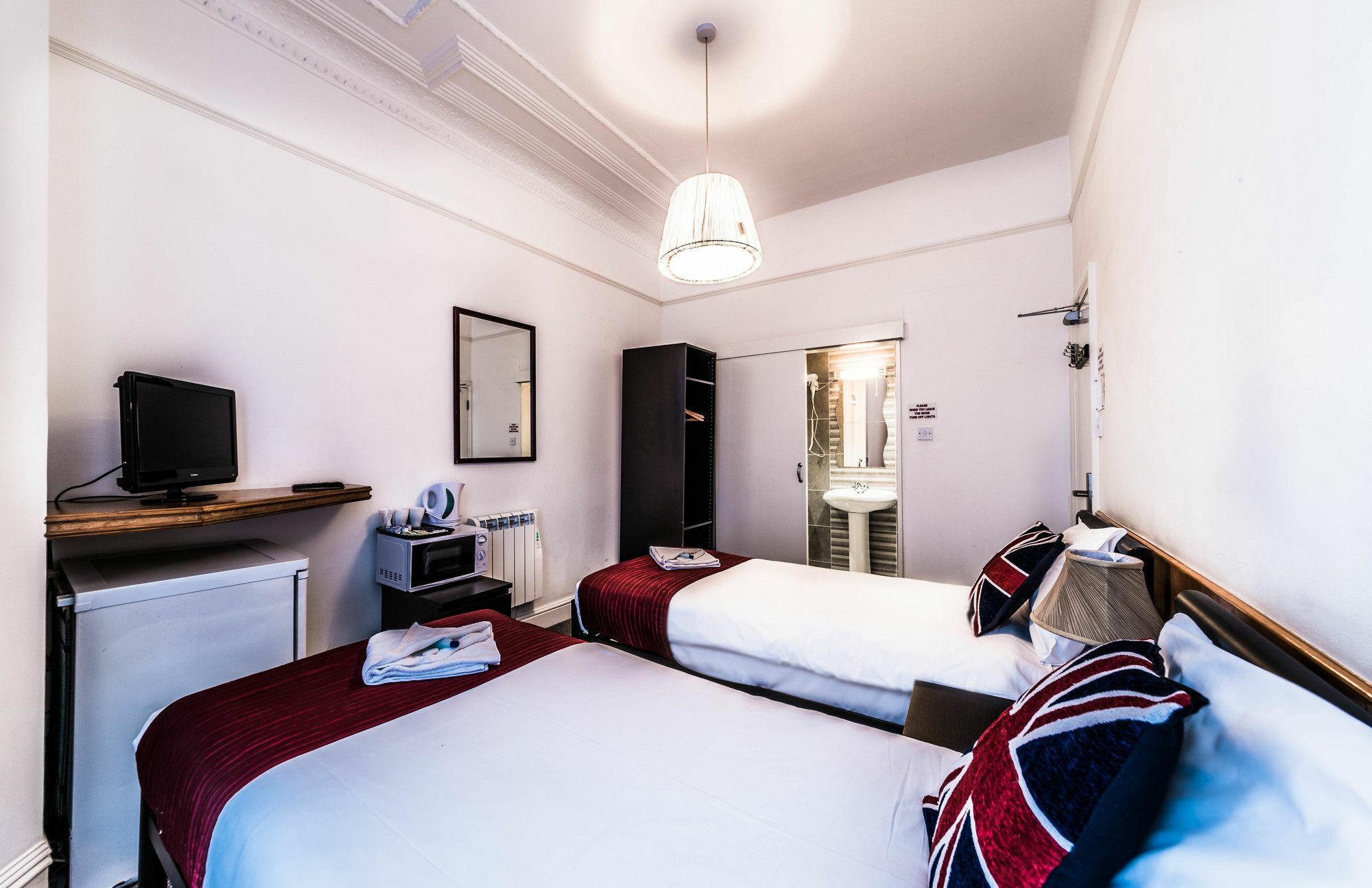 Hellenic Hotel By Saba Лондон Экстерьер фото